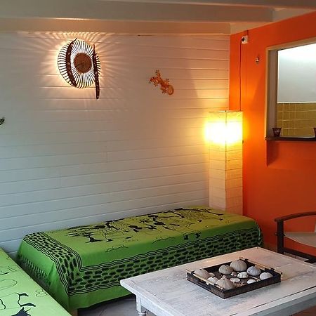 Location Marigot Vila Terre-De-Haut Exterior foto