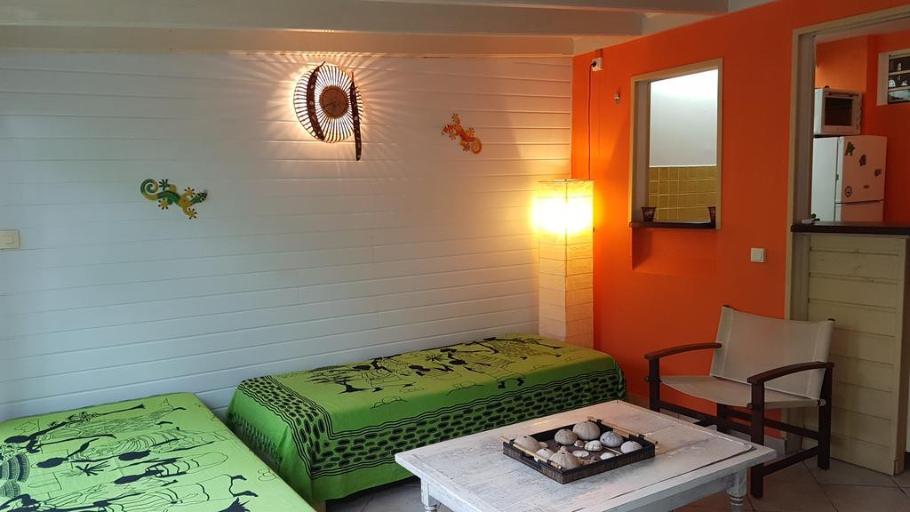 Location Marigot Vila Terre-De-Haut Exterior foto